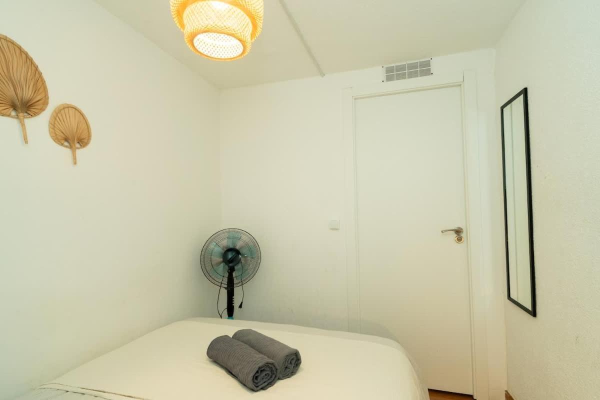 Plaza Angel Street, Private Rooms — Photos 2